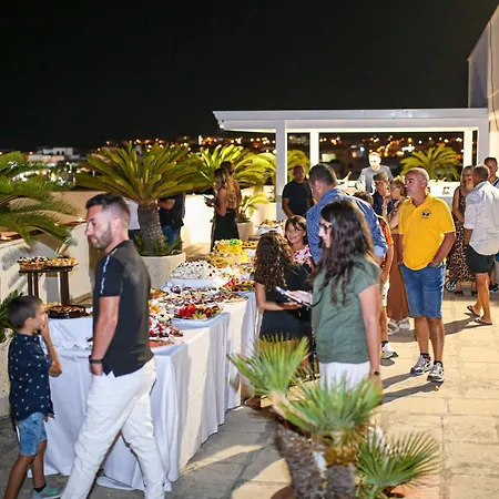 فندق Luna Lido 3*