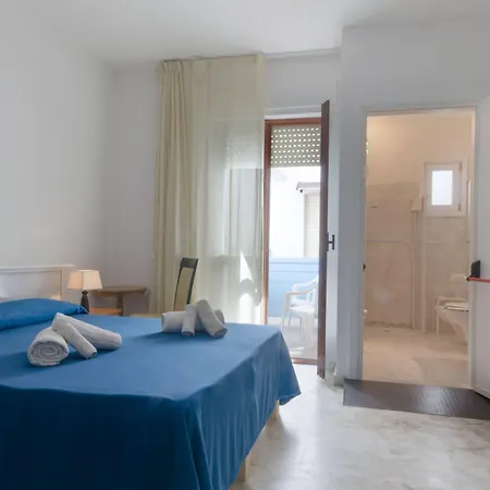 Отель Luna Lido 3*