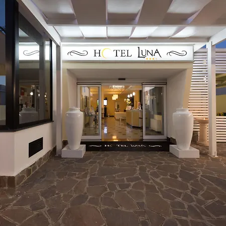 Luna Lido Hotell 3*