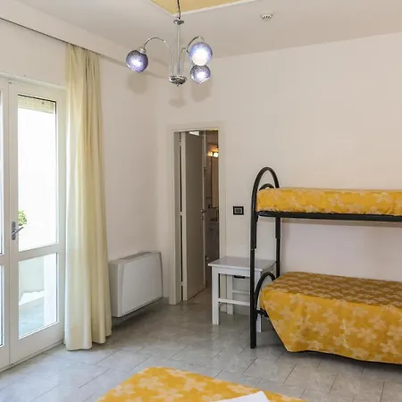 Hotel Luna Lido 3*