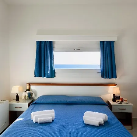 Hotel Luna Lido Torre San Giovanni