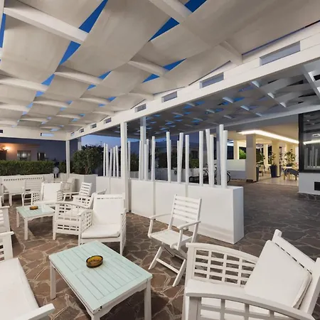 Luna Lido