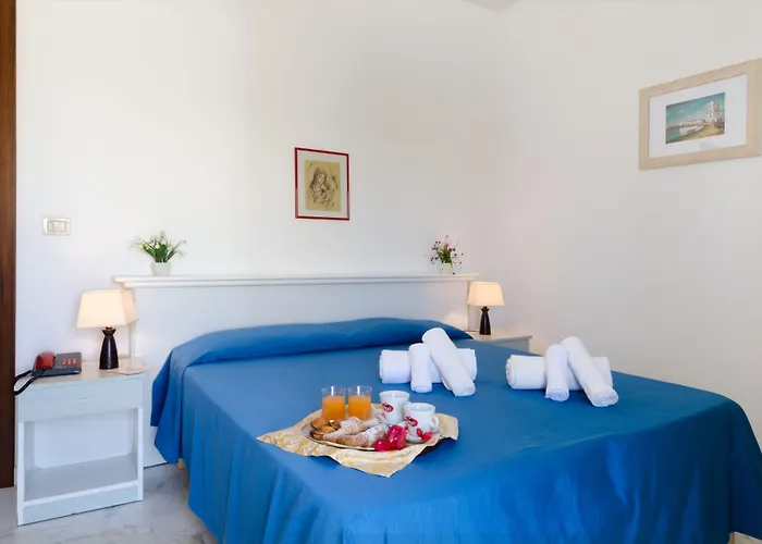 Luna Lido 3*